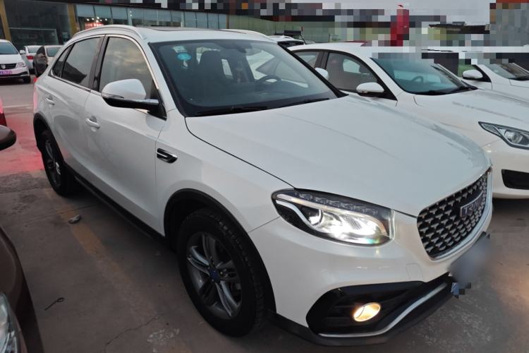 Used TRAUM MEET 3 2018 1.5T CVT Luxury Model Front Right 45 Deg