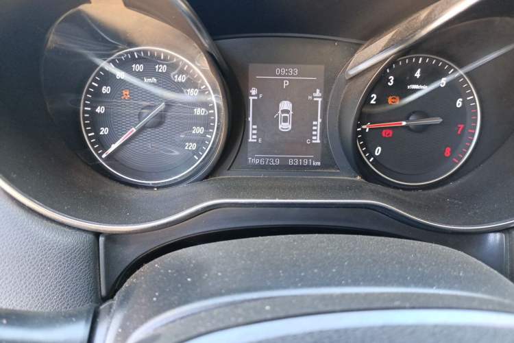 Used TRAUM MEET 3 2018 1.5T CVT Comfort Model Odometer Close Up