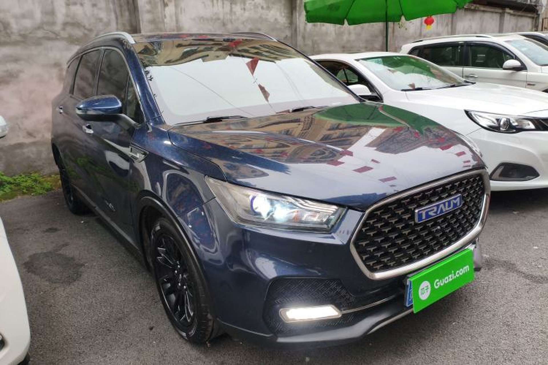 Used TRAUM S70 2018 1.5T Automatic Luxury Model 5 Seats Front Right 45 Deg