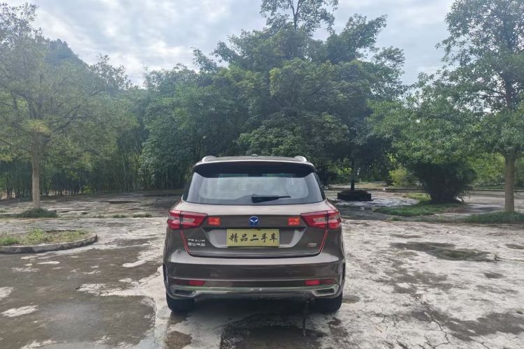 Used TRAUM S70 2018 1.5T Manual Comfort 7-Seater Exterior 4