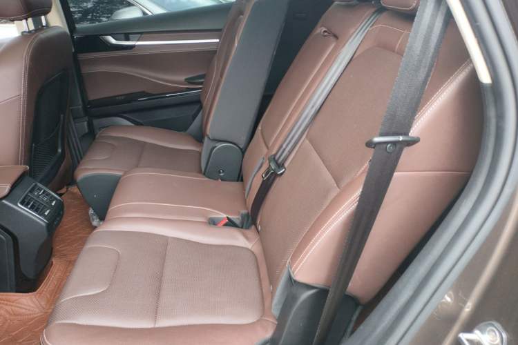 Used TRAUM S70 2018 1.5T Automatic Luxury 7-Seater Left Rear Seat