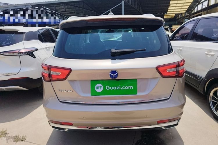 Used TRAUM S70 2018 1.5T Automatic Comfort Model 7 Seats Rear