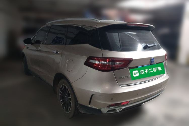 Used TRAUM S70 2018 1.5T Automatic Luxury 7-Seater Rear Left 45 Deg