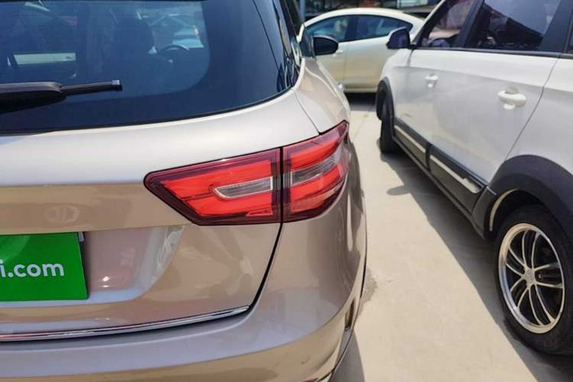 Used TRAUM S70 2018 1.5T Automatic Comfort Model 7 Seats Right Rear Taillight