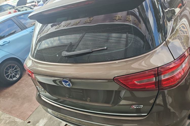 Used TRAUM S70 2018 1.5T Automatic Standard Model 7 Seats Exterior 4
