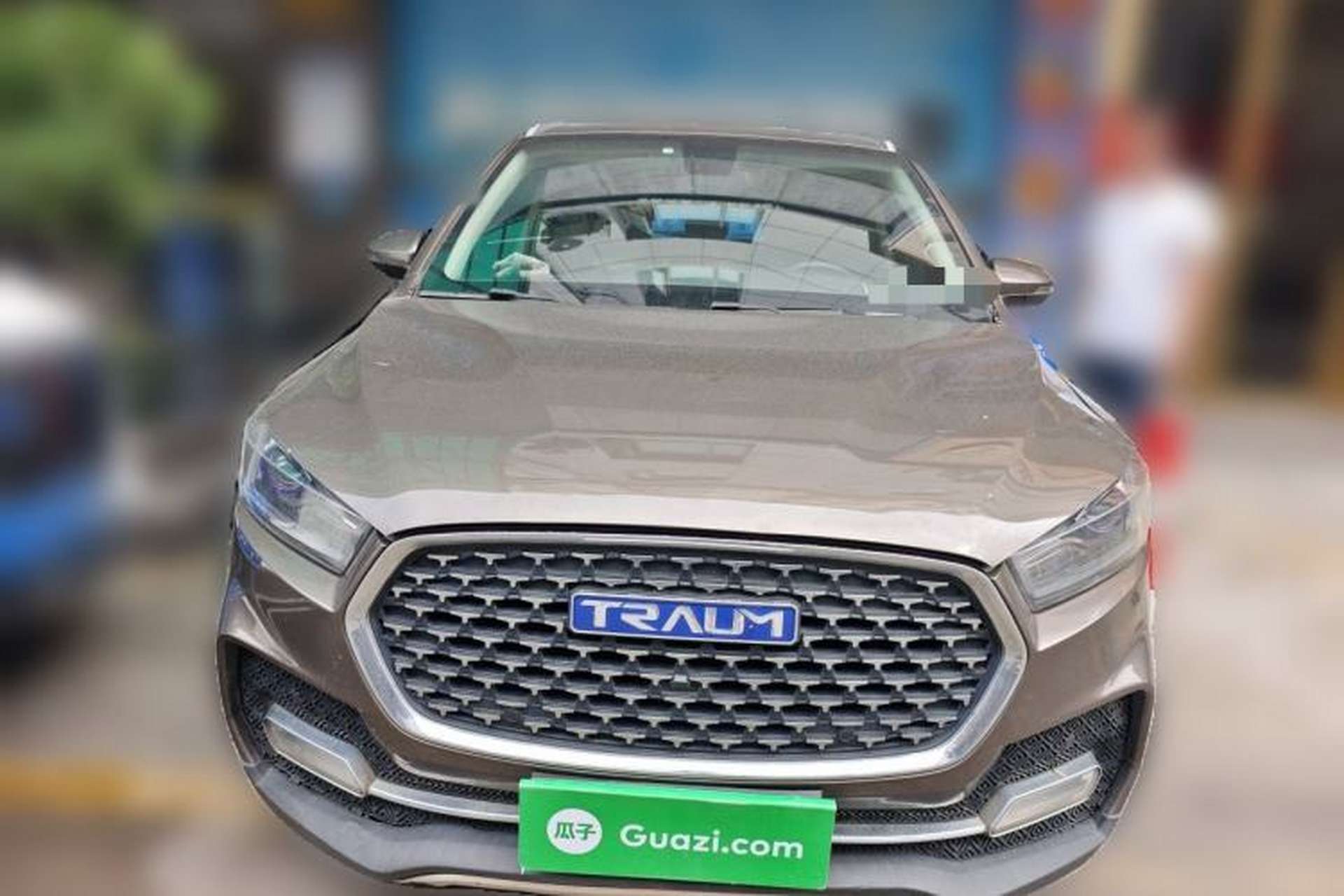Used TRAUM S70 2018 1.5T Automatic Luxury 7-Seater Front