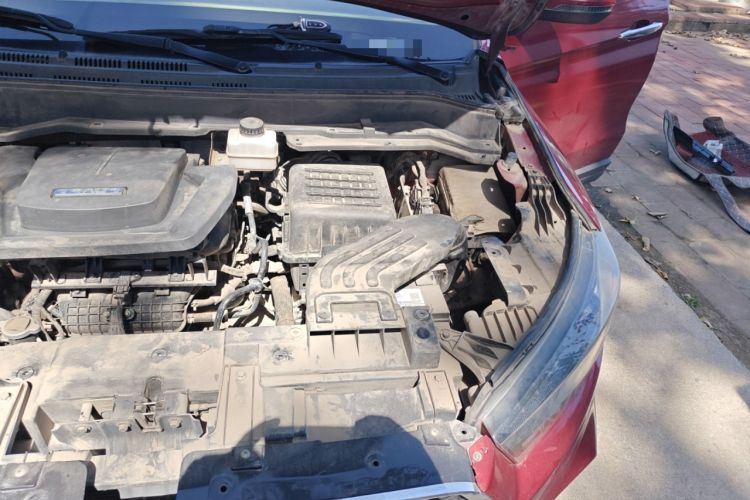 Used TRAUM S70 2018 1.5T Automatic Standard Model 7 Seats Engine Bay Left