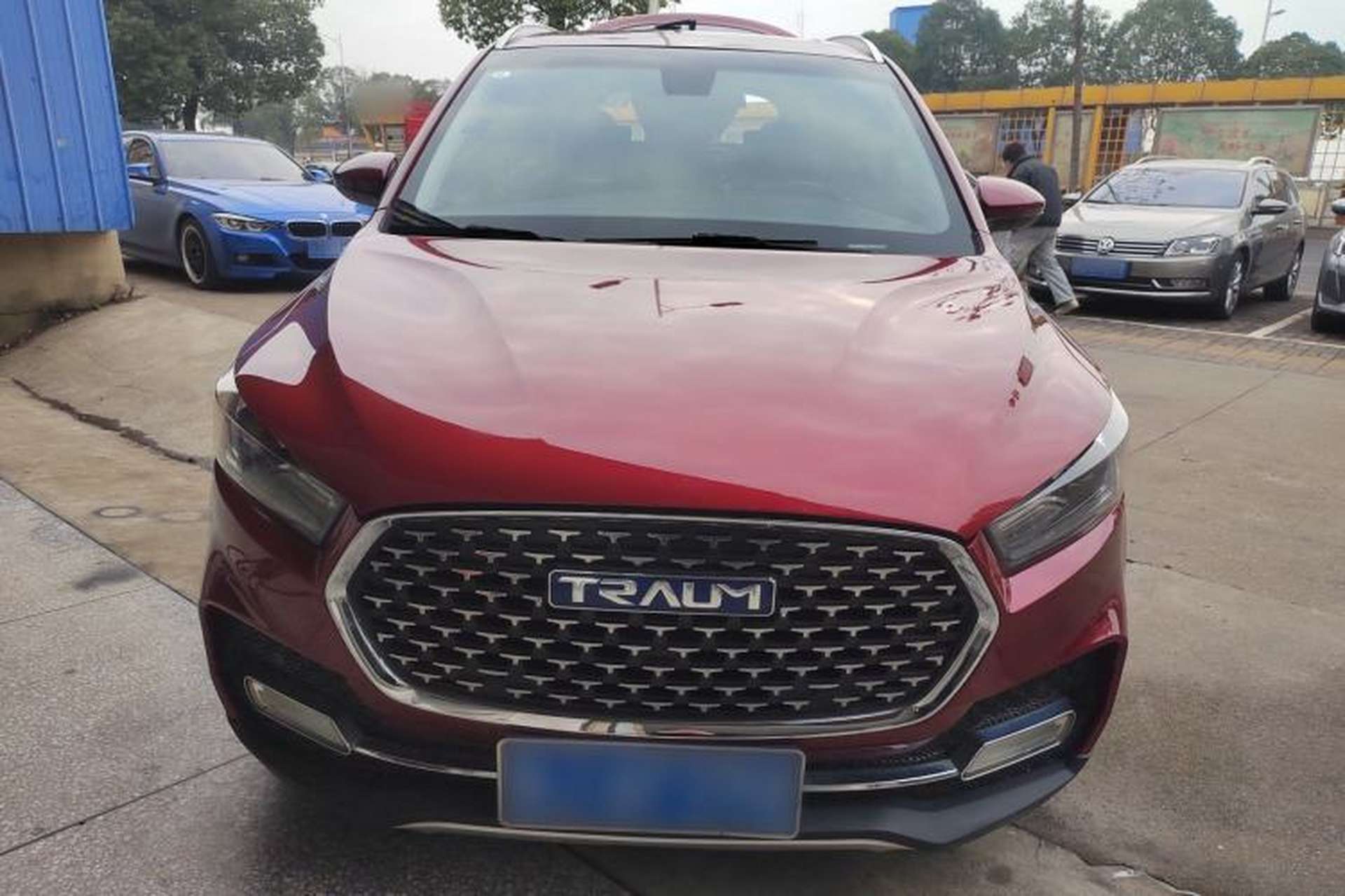 Used TRAUM S70 2018 1.5T Automatic Luxury 7-Seater Exterior 1