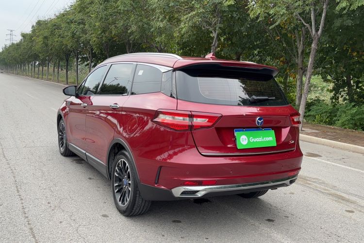 Used TRAUM S70 2018 1.5T Automatic Luxury 7-Seater Exterior 4