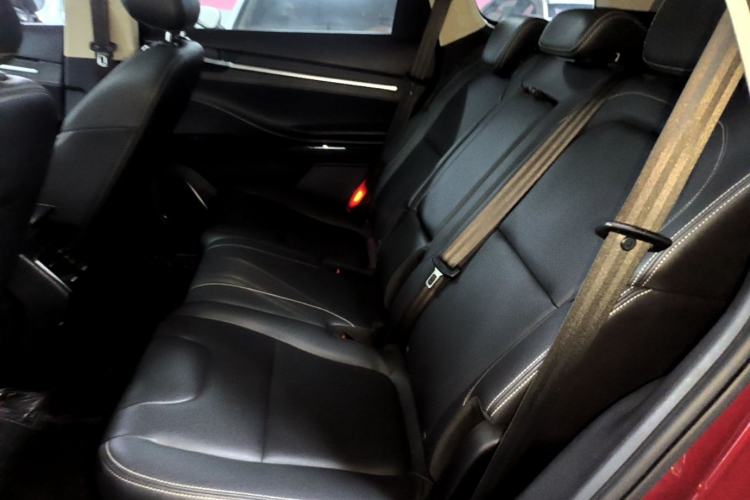Used TRAUM S70 2018 1.5T Automatic Standard Edition 5 Seats Left Rear Seat