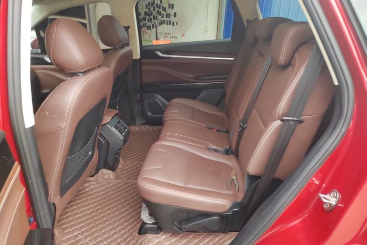 Used TRAUM S70 2018 1.5T Automatic Luxury 7-Seater Left Rear Seat