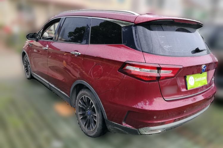 Used TRAUM S70 2018 1.5T Automatic Luxury 7-Seater Rear Left 45 Deg
