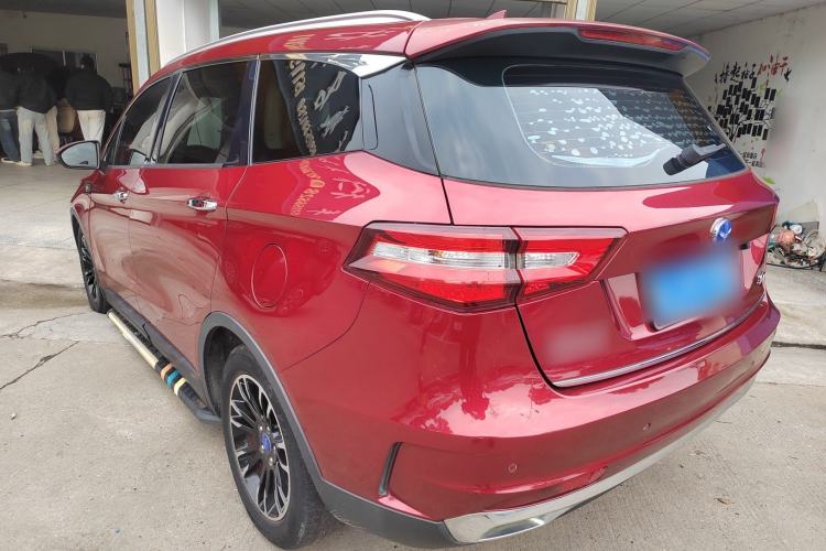 Used TRAUM S70 2018 1.5T Automatic Luxury 7-Seater Rear Left 45 Deg