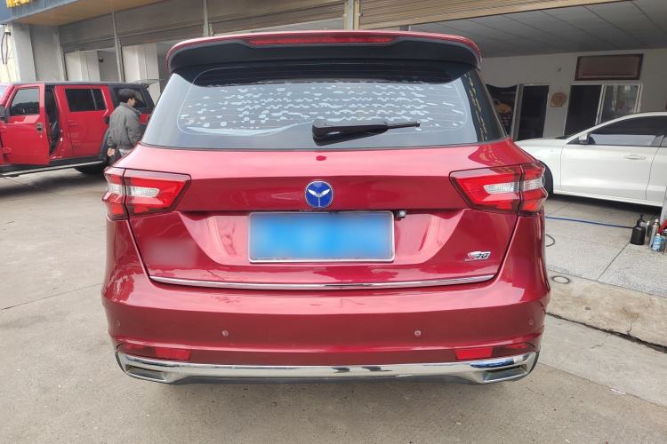 Used TRAUM S70 2018 1.5T Automatic Luxury 7-Seater Rear