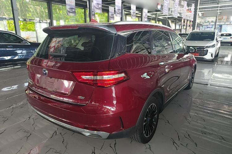 Used TRAUM S70 2018 1.5T Automatic Luxury 7-Seater Rear Right 45 Deg