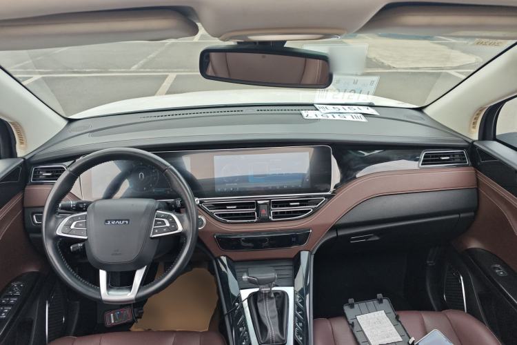 Used TRAUM S70 2018 1.5T Automatic Luxury 7-Seater Center Console
