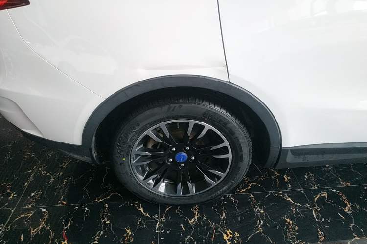 Used TRAUM S70 2018 1.5T Automatic Luxury Sporty 7-Seater Exterior 8