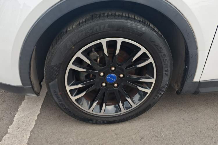 Used TRAUM S70 2018 1.5T Automatic Luxury 7-Seater Left Front Wheel Hub