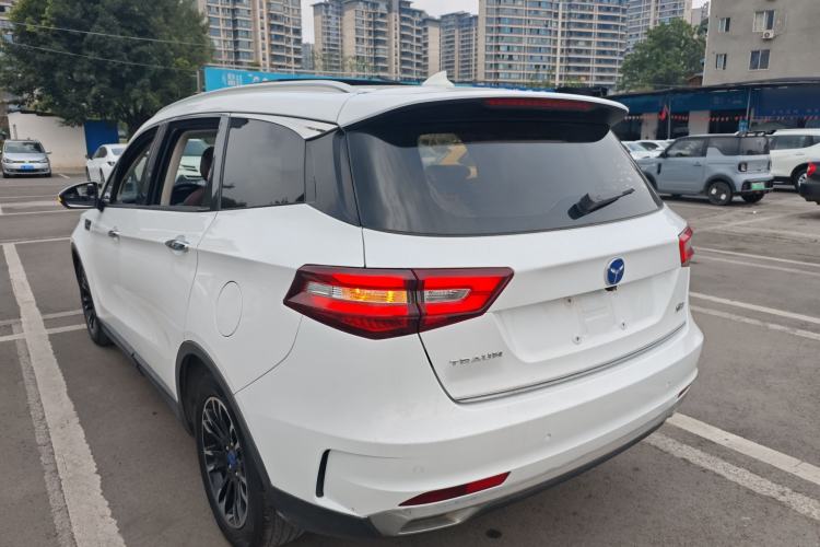 Used TRAUM S70 2018 1.5T Automatic Luxury 7-Seater Rear Left 45 Deg