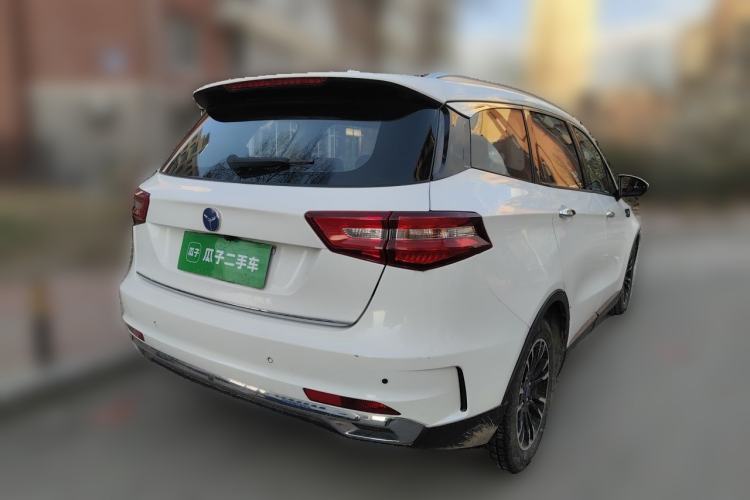 Used TRAUM S70 2018 1.5T Automatic Standard Model 7 Seats Rear Right 45 Deg
