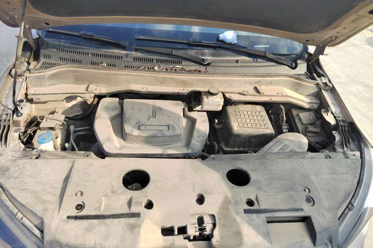 Used TRAUM S70 2018 1.5T Automatic Luxury 7-Seater Engine Bay