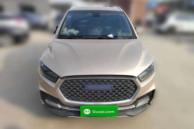 Used TRAUM S70 2018 1.5T Automatic Luxury 7-Seater Front