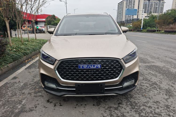 Used TRAUM S70 2018 1.5T Automatic Comfort Model 7 Seats Front