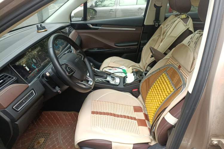 Used TRAUM S70 2018 1.5T Automatic Luxury Model 5 Seats Left Front Seat