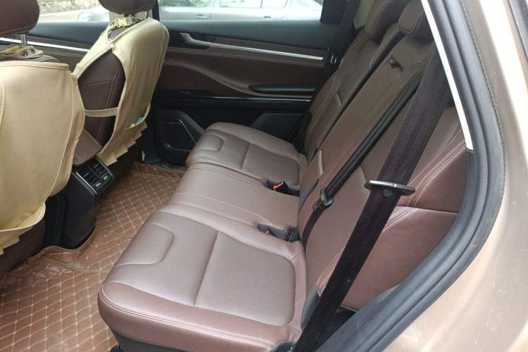 Used TRAUM S70 2018 1.5T Automatic Luxury Model 5 Seats Left Rear Seat