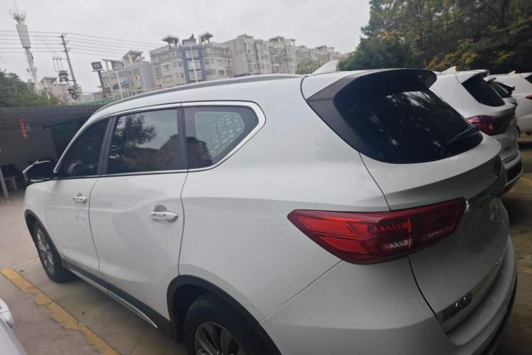 Used TRAUM SEEK 5 2018 1.5T Automatic Leading Edition Exterior 5