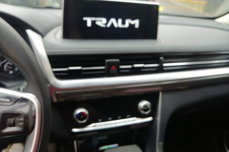 Used TRAUM SEEK 5 2018 1.5T Automatic LingShang Edition Audio And AC Panel