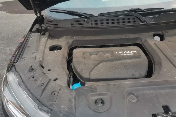 Used TRAUM SEEK 5 2018 1.5T Automatic Lingyao Edition Engine Bay Right