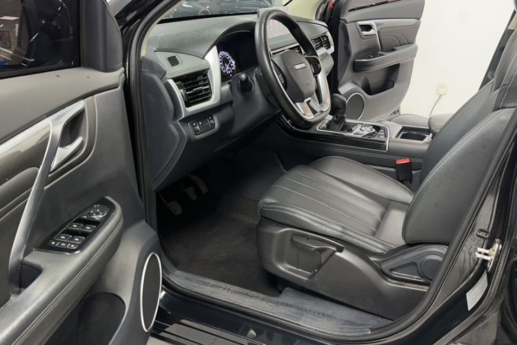 Used TRAUM SEEK 5 2018 1.5T Manual LingShang Edition Interior 4