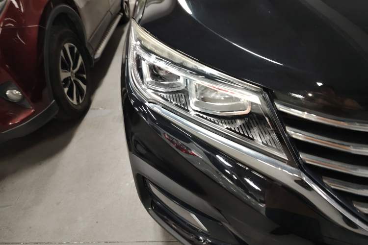 Used TRAUM SEEK 5 2018 1.5T Manual LingShang Edition Right Front Headlight