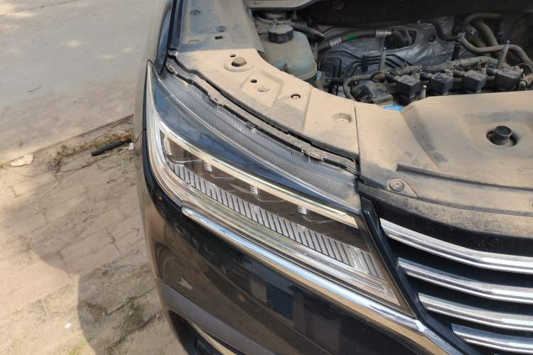 Used TRAUM SEEK 5 2018 1.5T Manual Lingzhi Edition Right Front Headlight