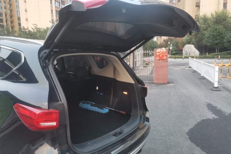 Used TRAUM SEEK 5 2018 1.5T Automatic Lingyao Edition Trunk