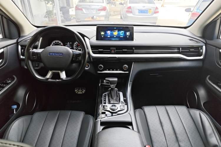 Used TRAUM SEEK 5 2018 1.5T Automatic Lingzhi Edition Center Console