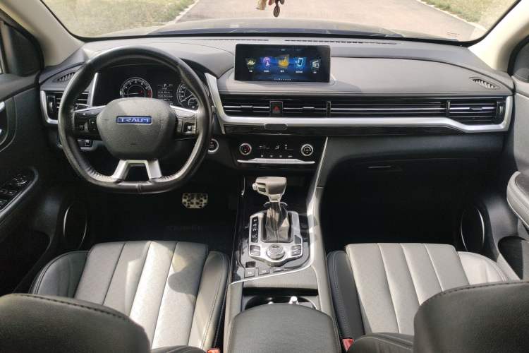 Used TRAUM SEEK 5 2018 1.5T Automatic Lingzhi Edition Center Console