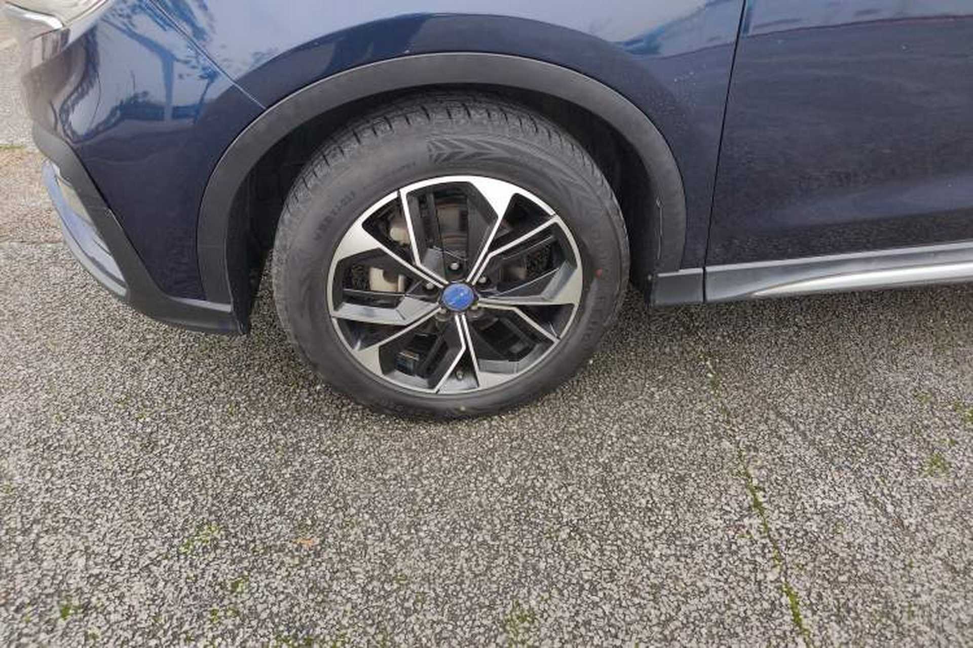 Used TRAUM SEEK 5 2018 1.5T Automatic Lingzhi Edition Left Front Wheel Hub