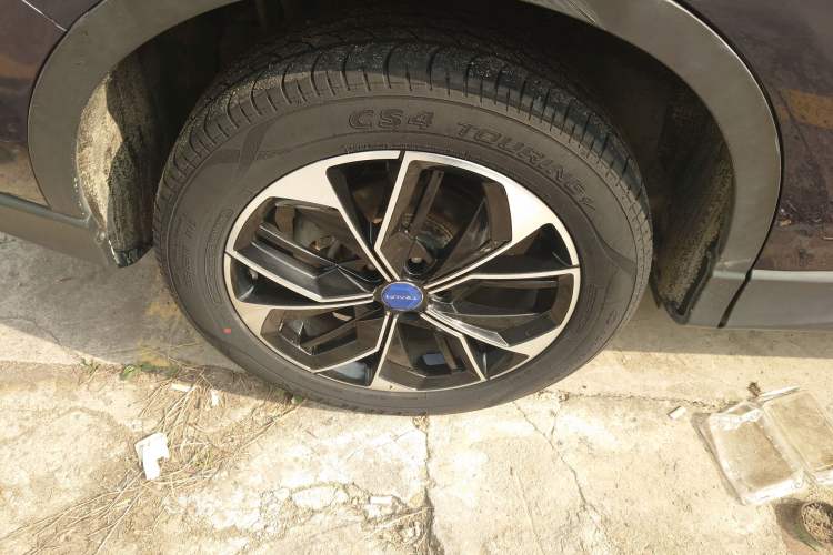 Used TRAUM SEEK 5 2018 1.5T Automatic Lingzhi Edition Right Rear Wheel Hub