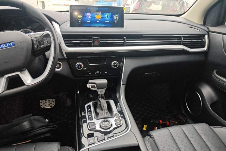 Used TRAUM SEEK 5 2018 1.5T Automatic Lingyao Edition Audio And AC Panel