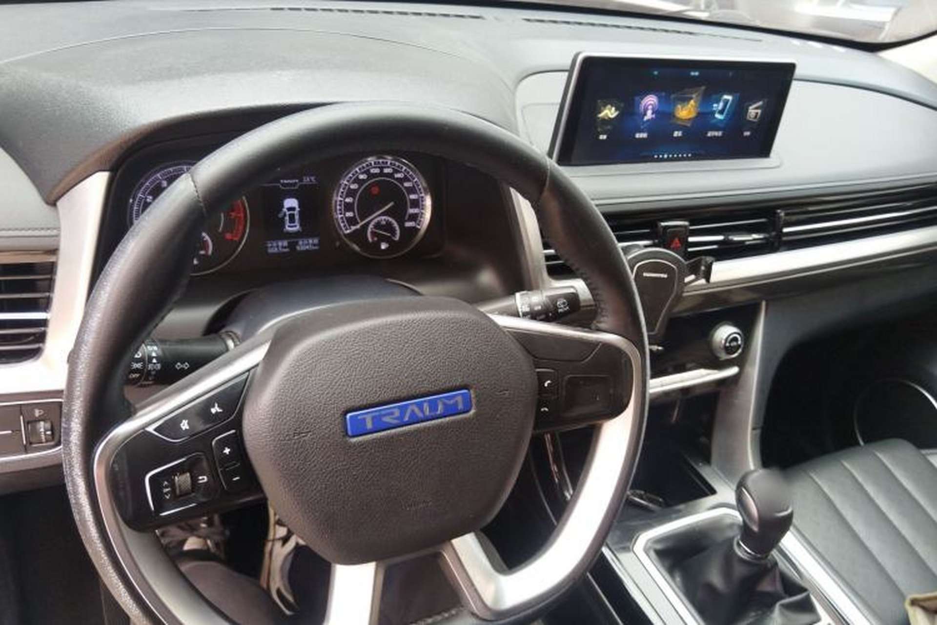 Used TRAUM SEEK 5 2018 1.5T Manual LingShang Edition Center Console
