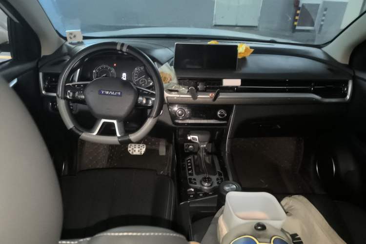 Used TRAUM SEEK 5 2018 1.5T Automatic LingShang Edition Center Console