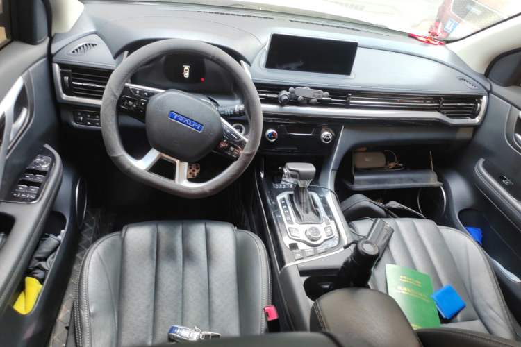 Used TRAUM SEEK 5 2018 1.5T Automatic Navigation Edition Center Console