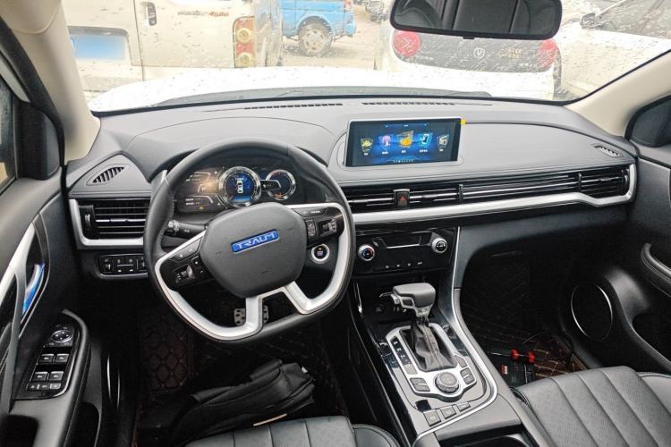 Used TRAUM SEEK 5 2018 1.5T Automatic Lingyao Edition Center Console