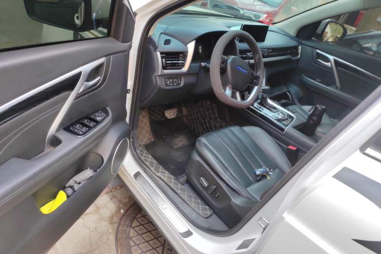 Used TRAUM SEEK 5 2018 1.5T Automatic Navigation Edition Driver Seat