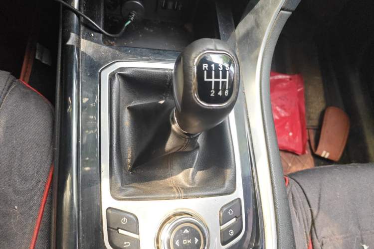 Used TRAUM SEEK 5 2018 1.5T Manual Lingzhi Edition Gear Lever