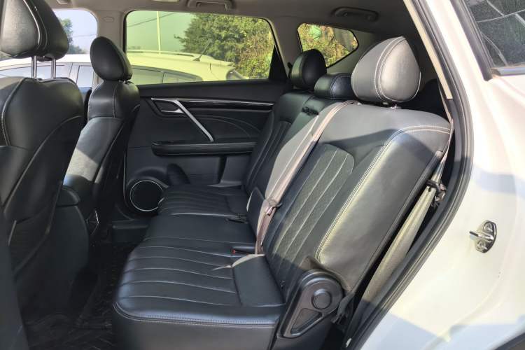 Used TRAUM SEEK 5 2018 1.5T Automatic Lingyao Edition Left Rear Seat