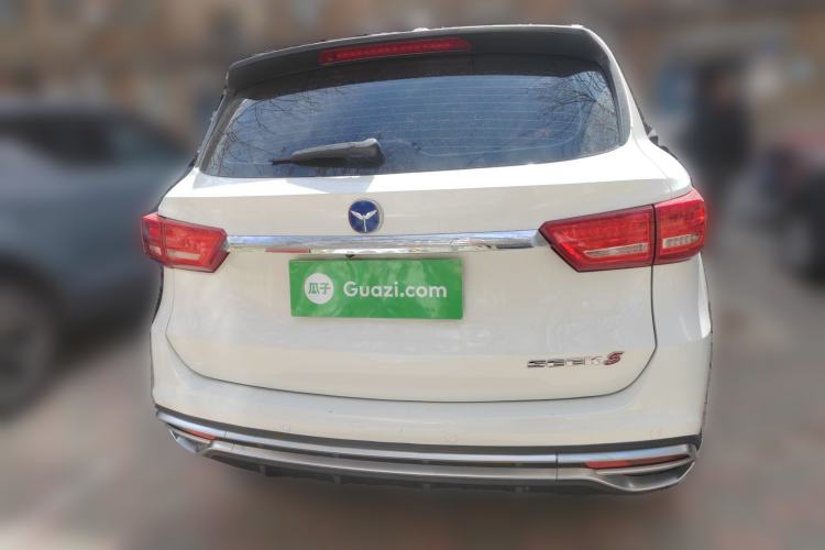 Used TRAUM SEEK 5 2018 1.5T Automatic Navigation Edition Rear