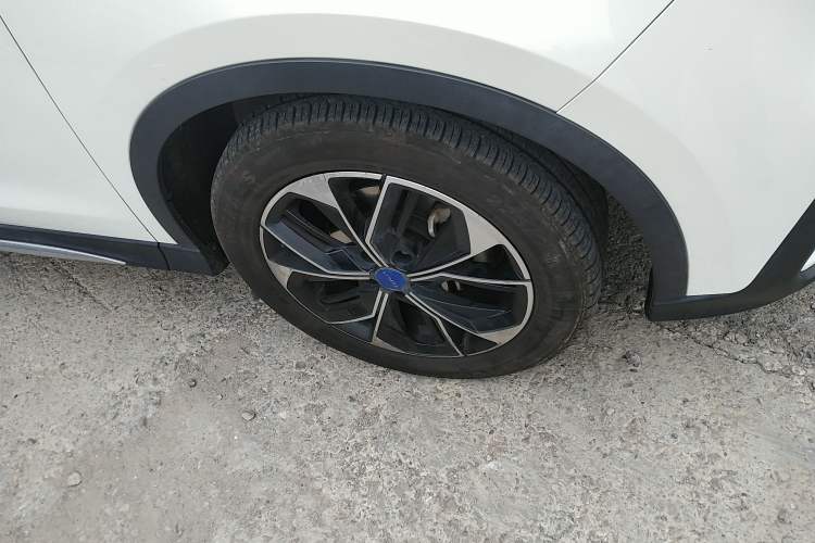 Used TRAUM SEEK 5 2018 1.5T Automatic Navigation Edition Right Front Wheel Hub